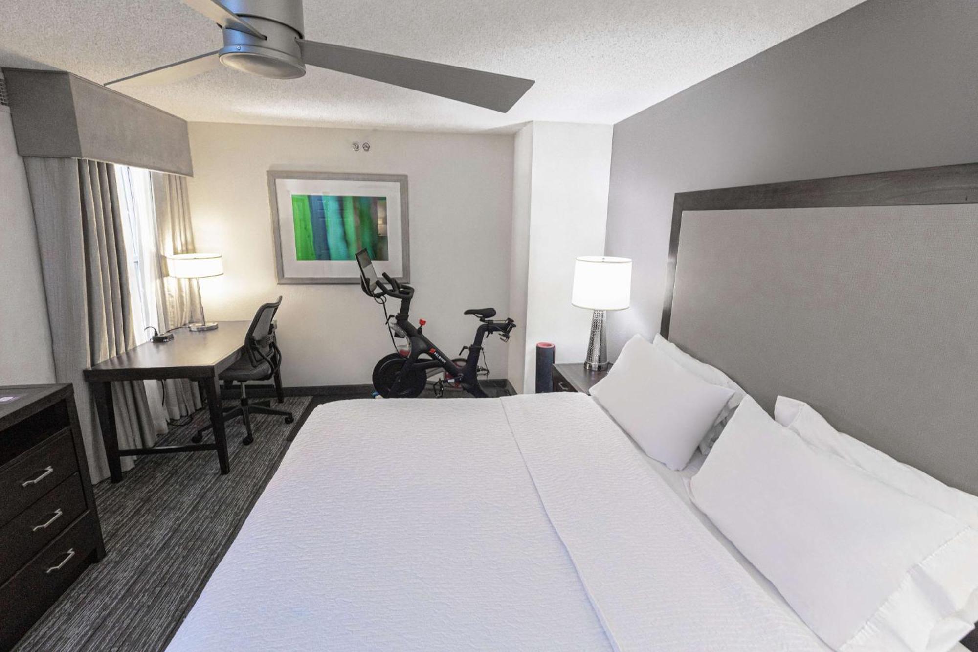 Homewood Suites By Hilton Mahwah Esterno foto