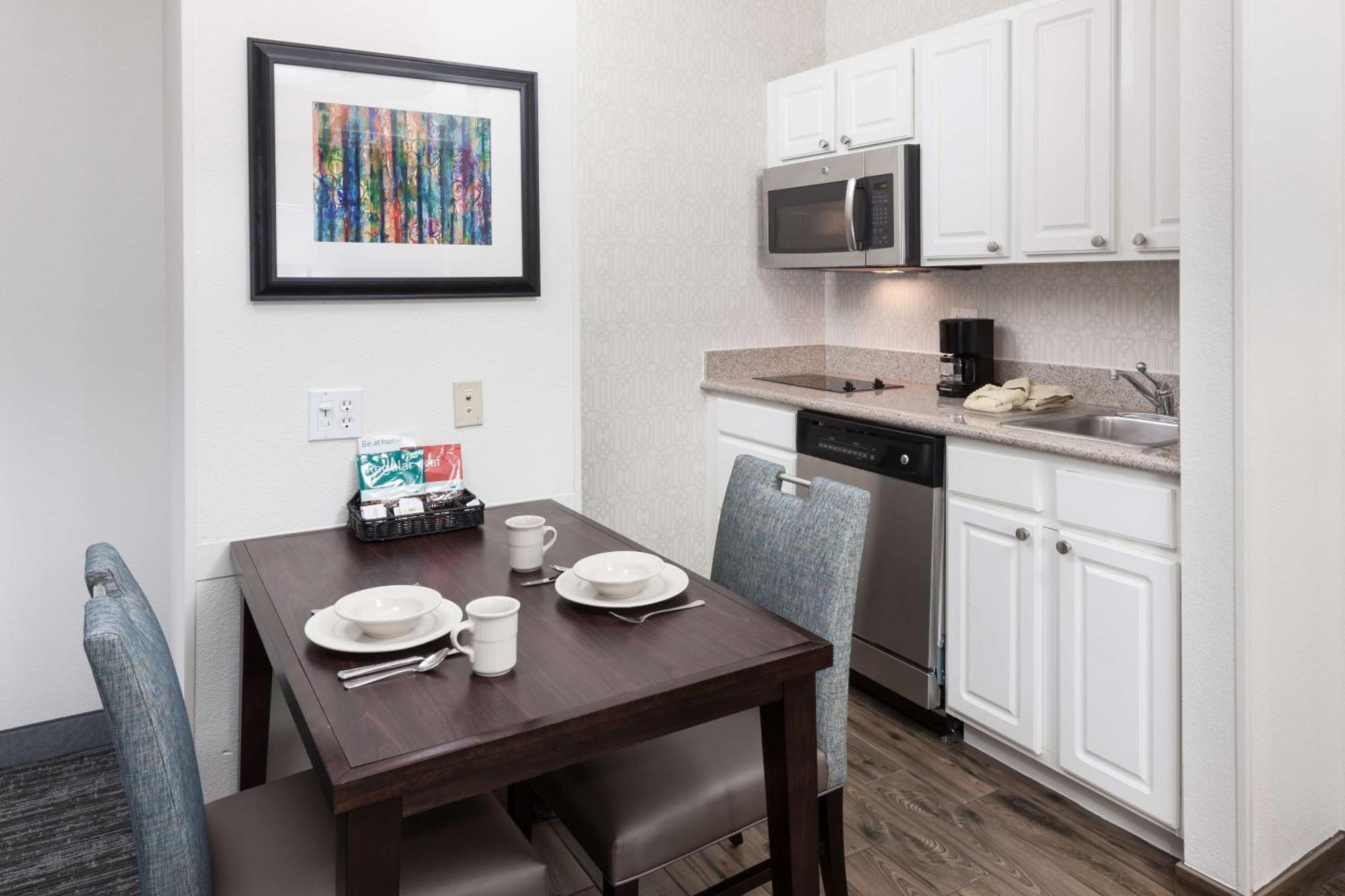Homewood Suites By Hilton Mahwah Esterno foto
