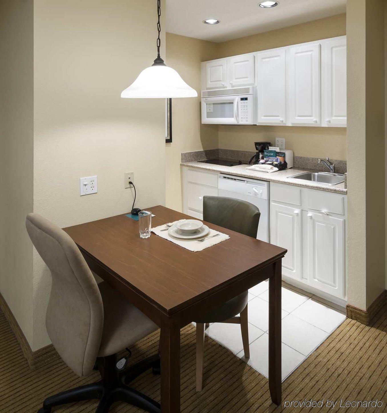 Homewood Suites By Hilton Mahwah Esterno foto
